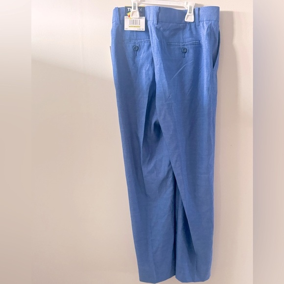 Tommy Hilfiger Big Boys Stretch and Textured
Dress Pants boy’s pants 14 - Picture 4 of 8